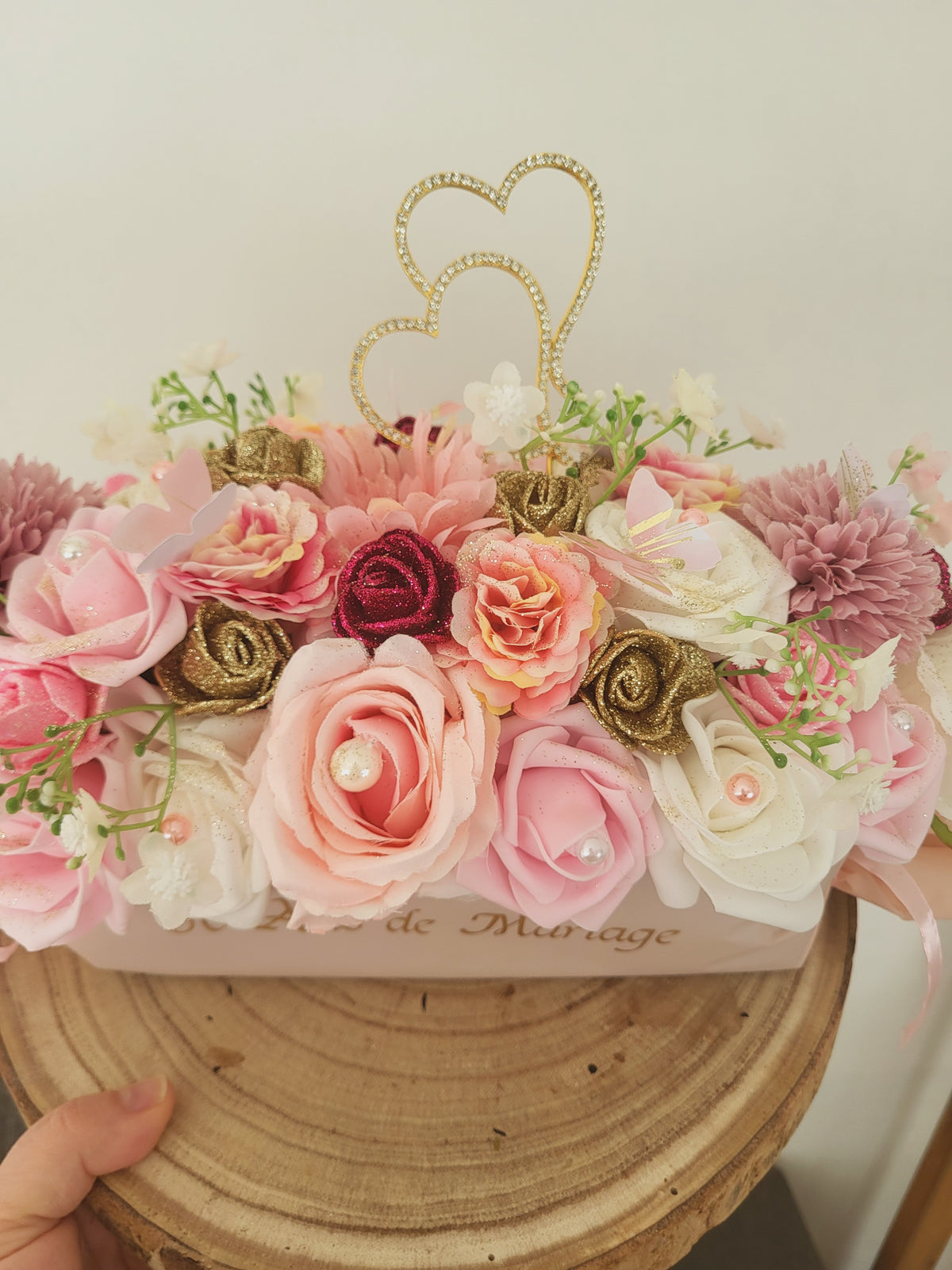 Composition florale forme bonbon