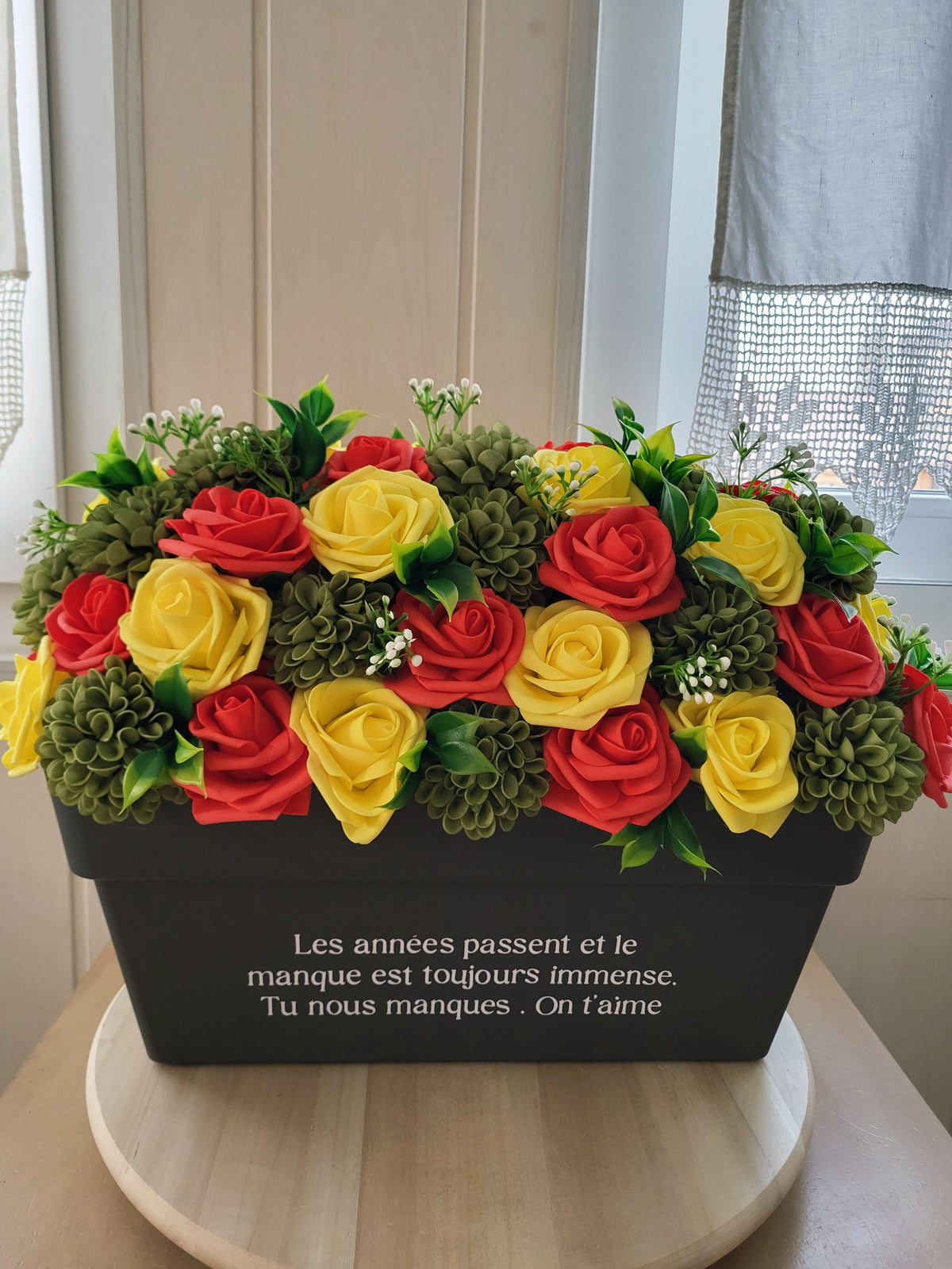 Jardinière pour monument funéraire