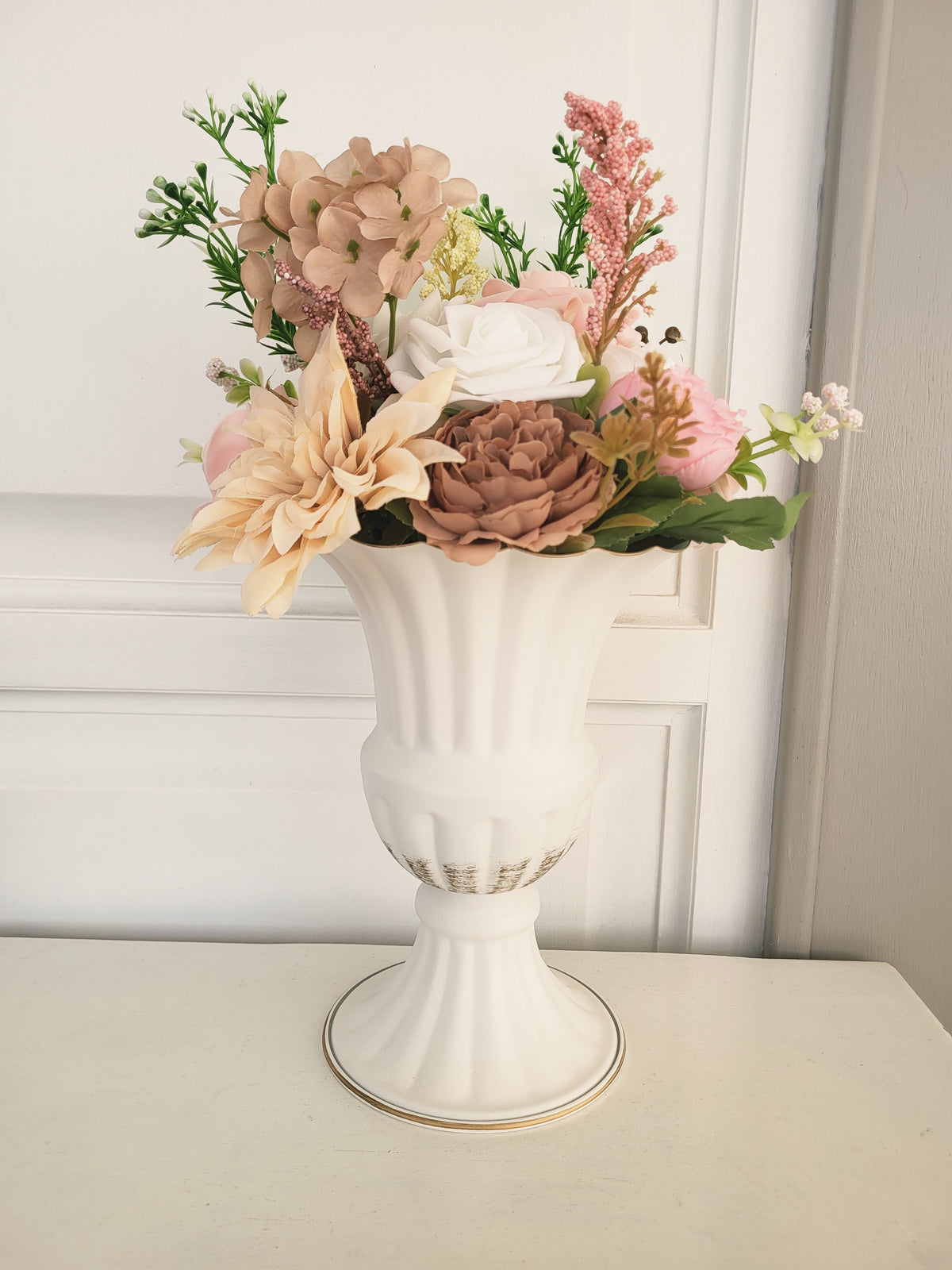 Vase trompette en métal