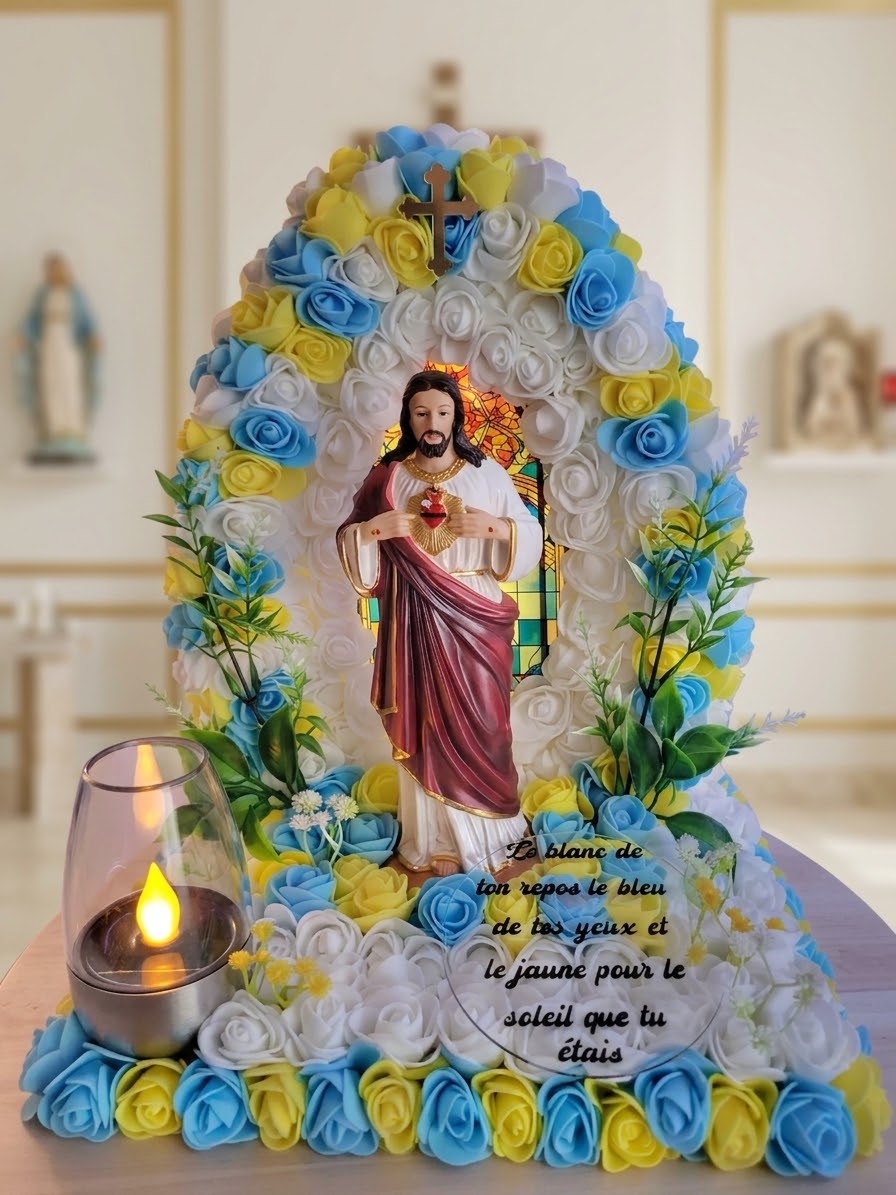 Coeur de jesus avec vitraux